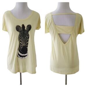 Novelty Women Zebra Graphic Tee Animals Whimsical Yellow Eclectic Medium